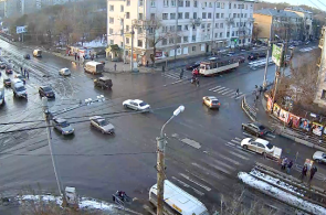 Cruce de la calle rusa con la cámara web Victory Avenue en línea