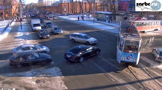 Encrucijada de calles Kutyakova - Astrakhan. Webcams Saratov en línea