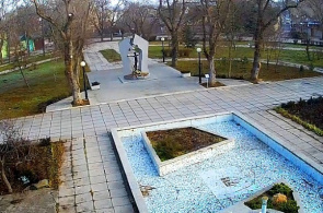 Museo de los Héroes de Chernobyl - "Star Wormwood". Vista del monumento y parque