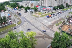 Cruce de las calles Leningradskaya - Petina. Webcams Vólogda