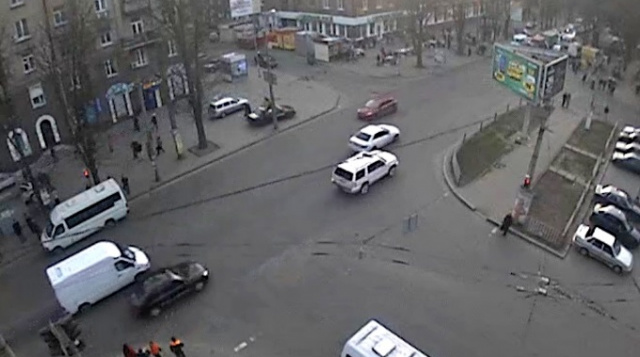 Webcam en la avenida Kirov. Webcam de Dnepropetrovsk en línea