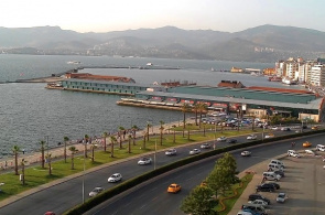 Centro comercial Konak Pier. Webcams en Izmir en línea