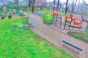 Parque de la Juventud. Ángulo 2. Cámaras web de Apsheronsk en línea