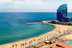 Playa de la ciudad de la Barceloneta. Cámaras web de Barcelona en línea