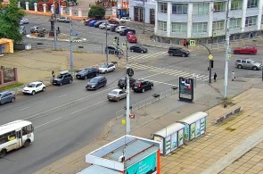 Cruce de Trinity Avenue y Voskresenskaya Street. Webcams Arcángel