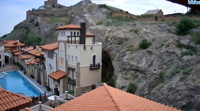 Webcam de Soldaya Grand Hotel & Resort - vista de la fortaleza genovesa