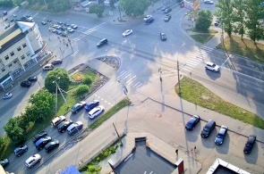 Cruce de las calles Leningradskaya - Yaroslavskaya. Webcams Vólogda