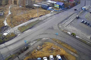 Cruce de las calles de Novobrick y Wallets. Cámaras web Kondopogi en línea