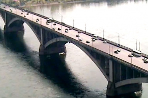 El puente comunal. Webcam de Krasnoyarsk en línea
