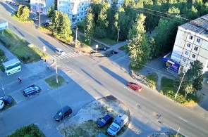 Intersección Avenida Butoma - Calle Mira. Webcams Severodvinsk