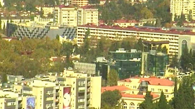 Webcam panorámica en la calle Pervomaiskaya. Sochi en línea