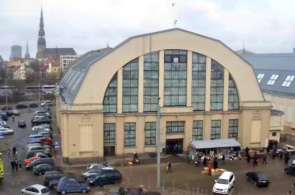 Mercado central de Riga. Webcam de Riga en línea