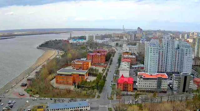 Terraplén de Khabarovsk en línea desde una vista de pájaro