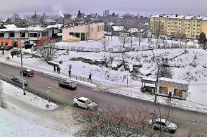 Paso de peatones en la calle Bondareva. Webcams Sortavala en línea