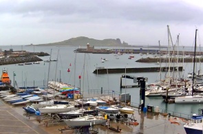 Vista mirando al norte desde Howth Yacht Club. Cámaras web de Dublín