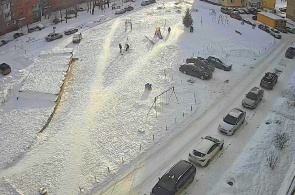 Vista del patio de la calle Dorozhnaya, 17. Webcams en línea en Ekaterimburgo