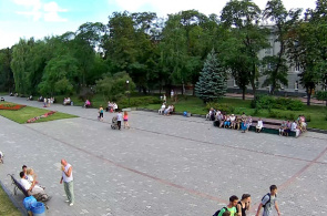 Callejón de los héroes. Vista del escenario verde. Chernihiv en línea