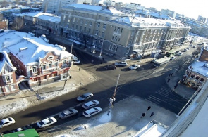La intersección de las calles de Moscú-Chapaev. Saratov en línea
