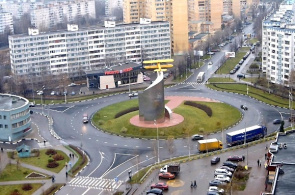 Intersección de las calles Sukromka y Letnaya. Webcam de Mytishchi en línea