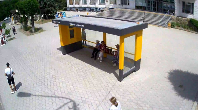 Plaza Sverdlov. Webcam de parada inteligente en línea