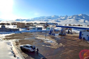 Suusaiyr. Gasolinera GazProm. Cámaras web Biskek