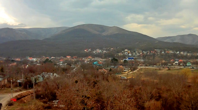 Vista de Chatyrdag. Cámaras web Perevalnoye