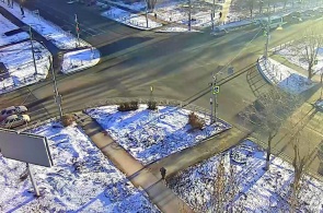 Cruce de Brest y rodimtsev. Webcams de Orenburg