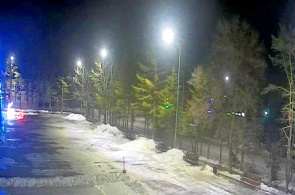 Vista de la plaza. Cámaras web Volno-Nadezhdinskoe