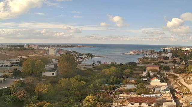 La bahía es redonda. Webcam de Sevastopol en línea