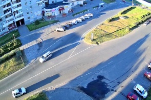 Cruce de la Avenida Butoma - Calle Oktyabrskaya, cámara 1. Webcams de Severodvinsk