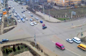 Webcam Astrakhan. Encrucijada de las calles Nikolai Ostrovsky y Magnitogorsk