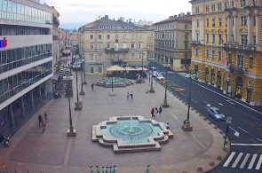Plaza Jadranska. Cámaras web de Rijeka en línea