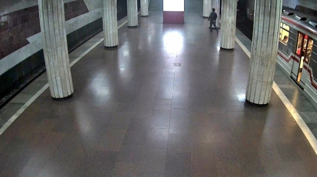 Estación de metro "Medical University" webcam en línea