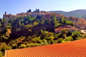 Vista del casco antiguo de Pignola. Potenza cámaras web en línea